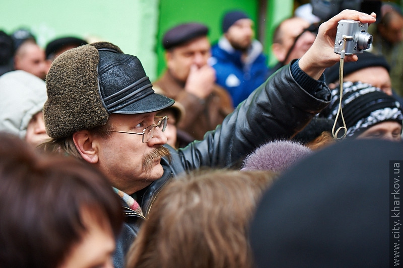 Перші мешканці будинку по пр. Московському, 248г повертаються в свої квартири (оновлено)