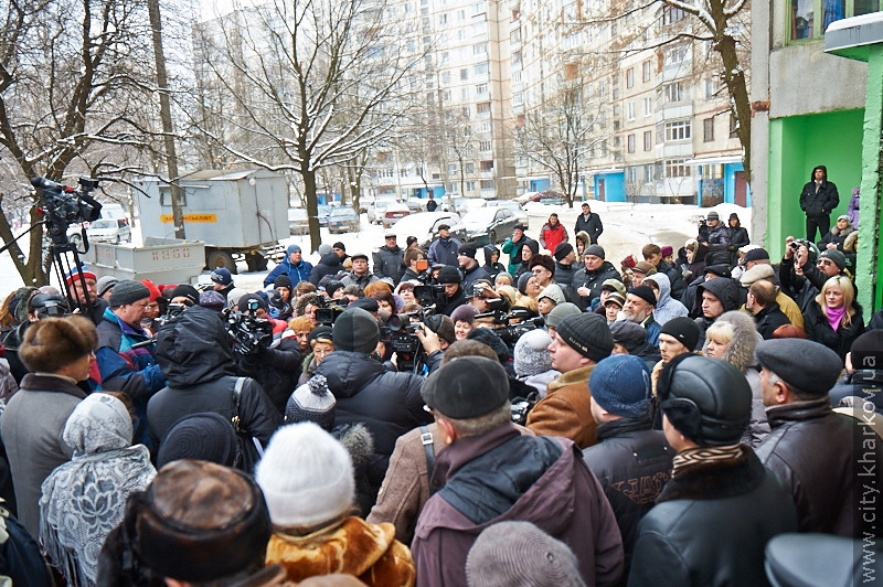 Перші мешканці будинку по пр. Московському, 248г повертаються в свої квартири (оновлено)