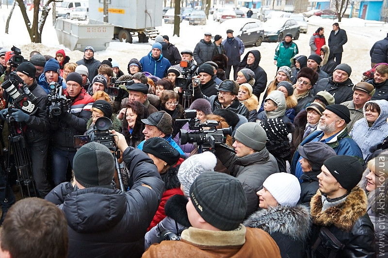 Перші мешканці будинку по пр. Московському, 248г повертаються в свої квартири (оновлено)