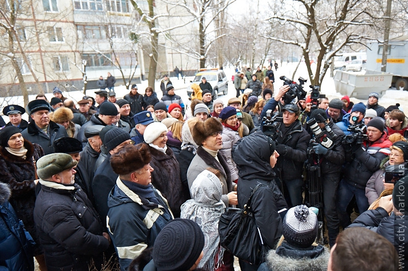 Перші мешканці будинку по пр. Московському, 248г повертаються в свої квартири (оновлено)