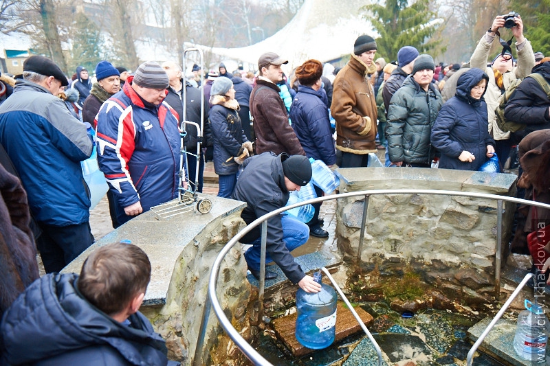У Харкові відзначають свято Хрещення Господнього