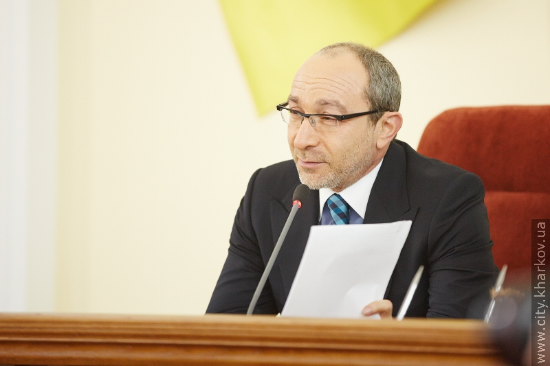Міська влада відзначила тих, хто проявив мужність при пожежі у будинку на Московському проспекті