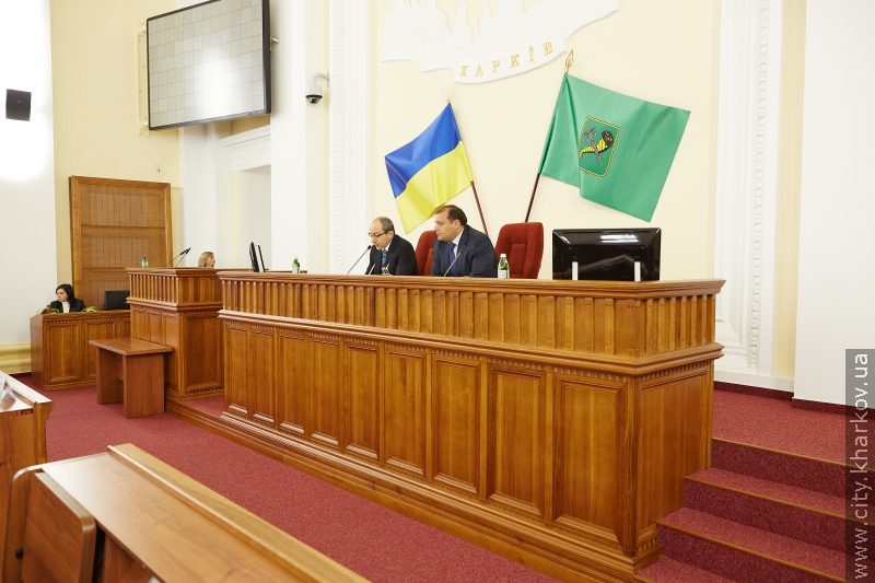 Міська влада відзначила тих, хто проявив мужність при пожежі у будинку на Московському проспекті