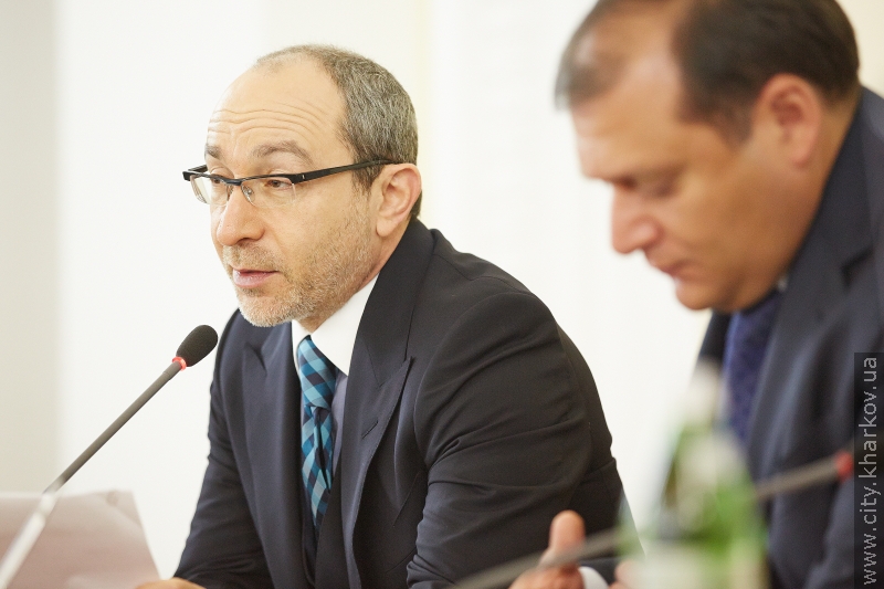 Міська влада відзначила тих, хто проявив мужність при пожежі у будинку на Московському проспекті