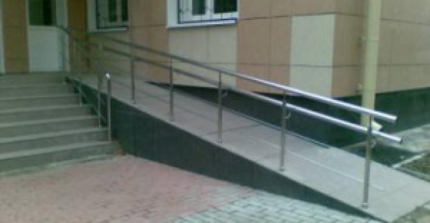 Місто планує обладнати пандусами всі харківські школи