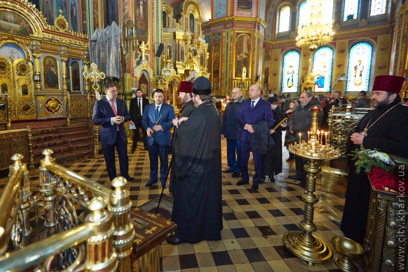 Міністр доходів Олександр Клименко подарував ікону Благовіщенському собору