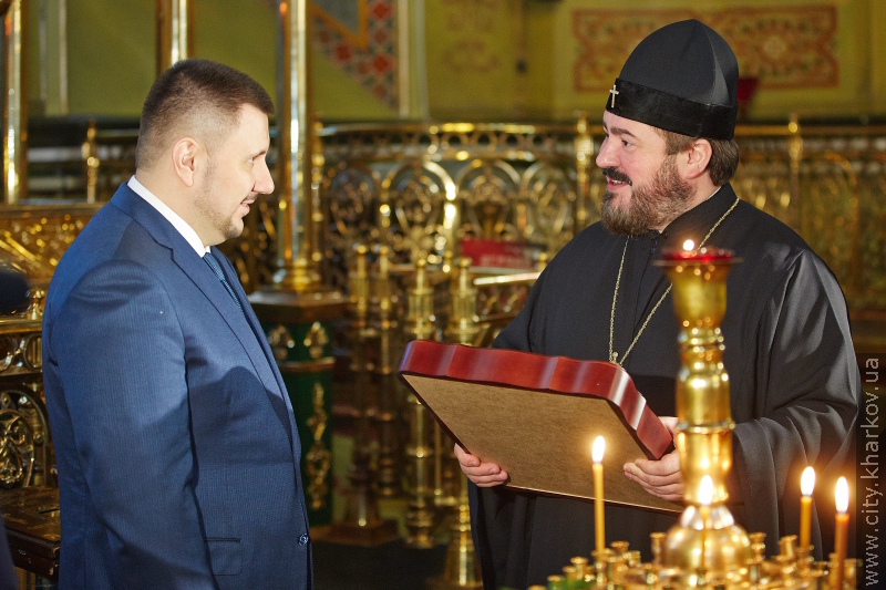 Міністр доходів Олександр Клименко подарував ікону Благовіщенському собору