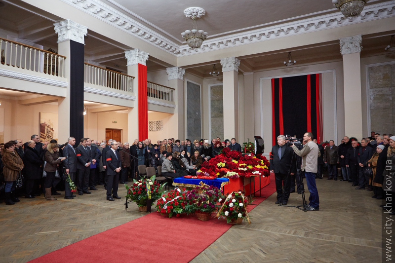 Харків'яни попрощалися з Іллею Залюбовським