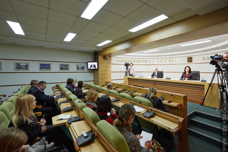 Геннадій Кернес: Харків'яни оцінили переваги єдиного проїзного квитка