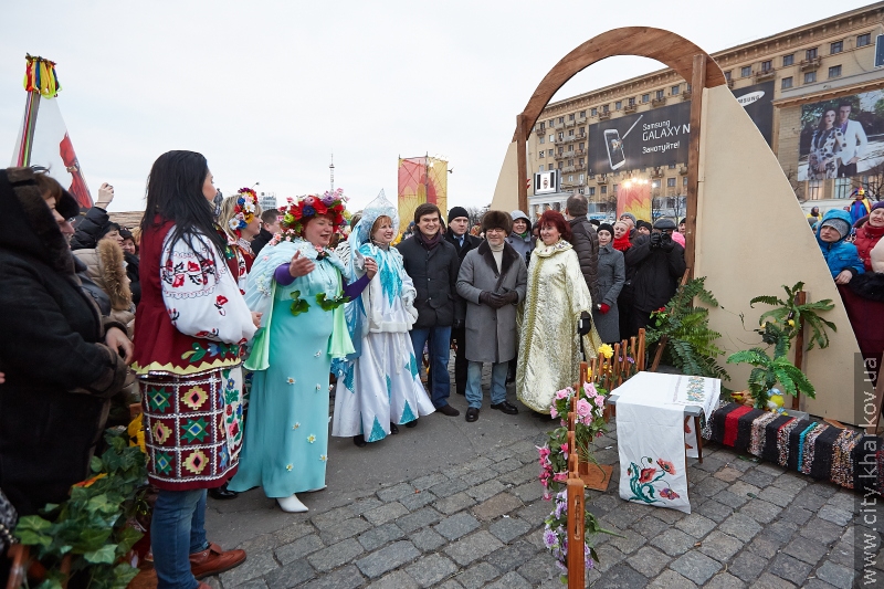 На площі Свободи відсвяткували Масляну