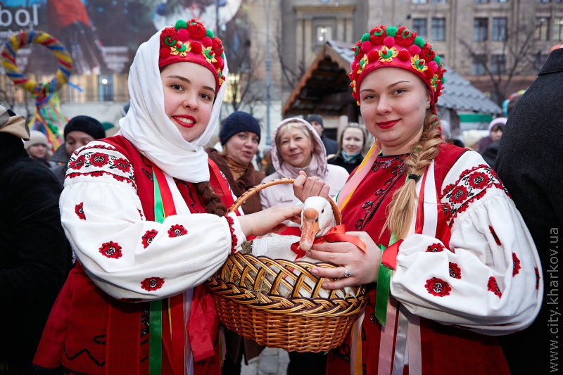 На площі Свободи відсвяткували Масляну