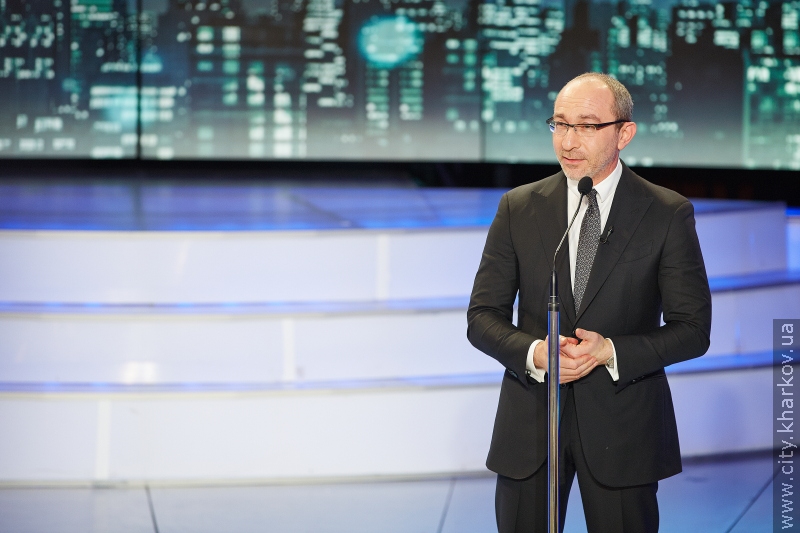 Геннадій Кернес: Політична кон'юнктура використовує ситуацію зі снігопадами у Києві в своїх цілях