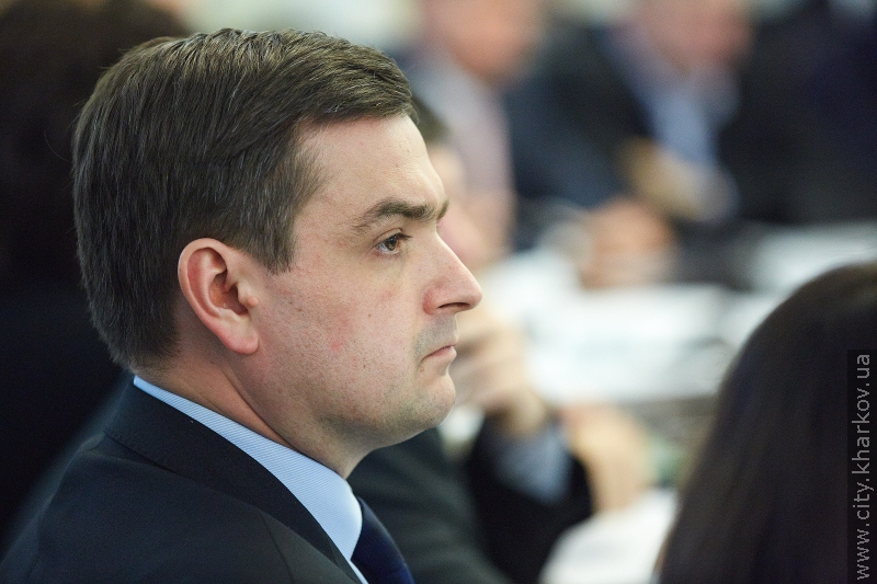 На розділовій смузі проспекту Леніна не буде реклами