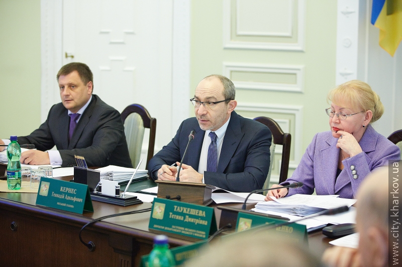 На розділовій смузі проспекту Леніна не буде реклами