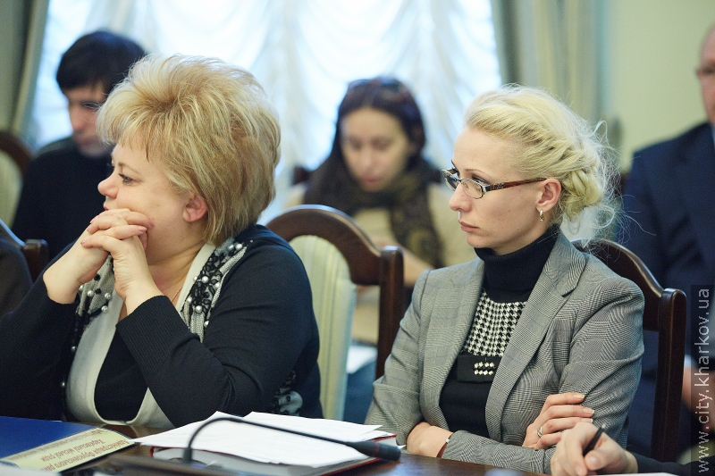 На розділовій смузі проспекту Леніна не буде реклами
