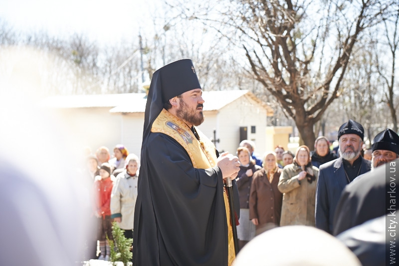 У Харкові освятили місце під майбутній храм Успіння Пресвятої Богородиці