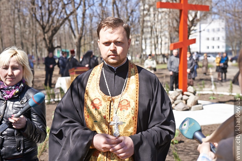 У Харкові освятили місце під майбутній храм Успіння Пресвятої Богородиці