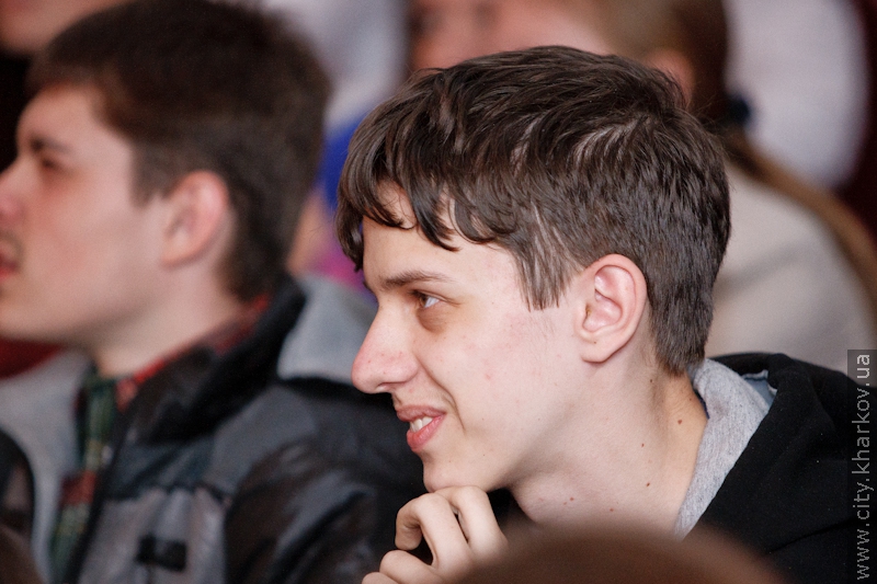 У Харкові в КВН грали юні інспектори руху з різних областей