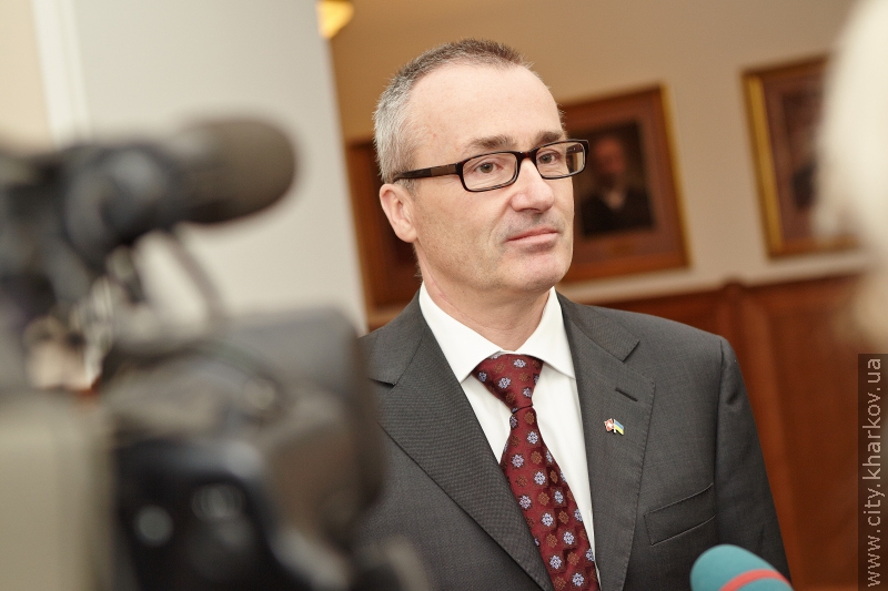 Геннадій Кернес зустрівся зі швейцарською делегацією