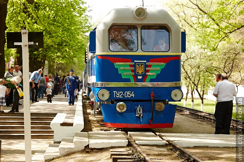 Дитяча залізниця відкрила сезон