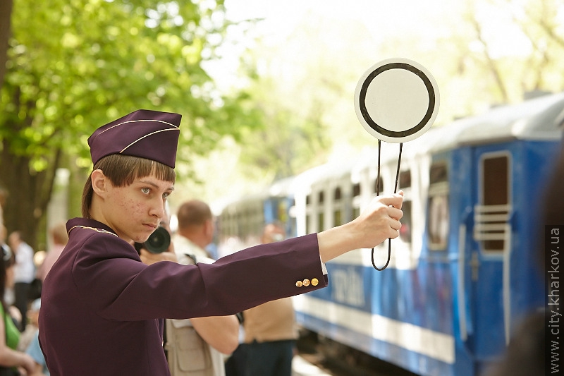 Дитяча залізниця відкрила сезон