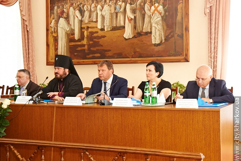 У Харкові відкрилася православна конференція, присвячена взаємодії церкви та освіти