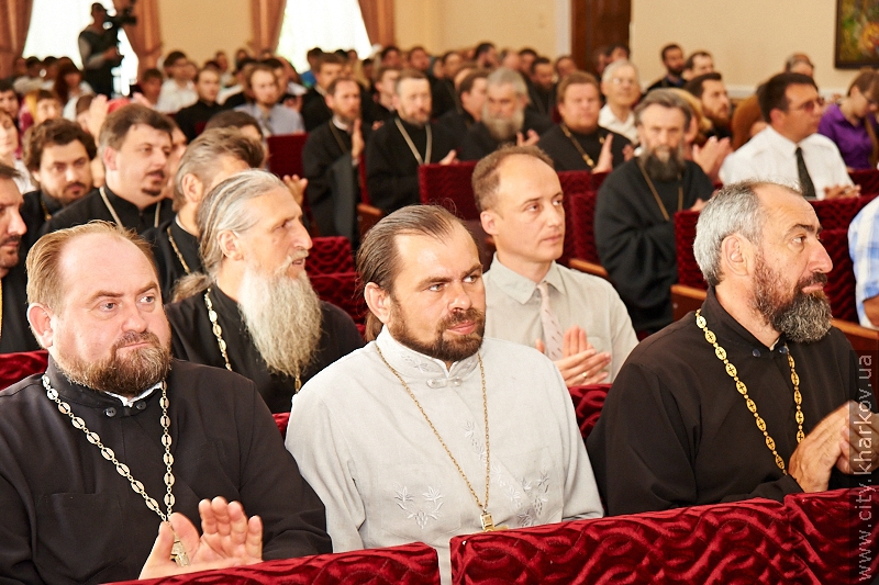 У Харкові відкрилася православна конференція, присвячена взаємодії церкви та освіти