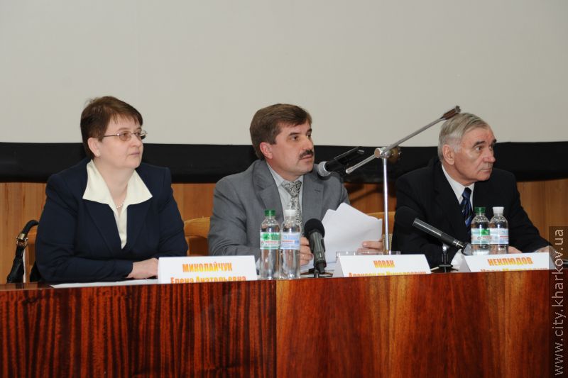 Учасники громадських слухань рекомендували міськраді розглянути питання про розміщення ядерної установки