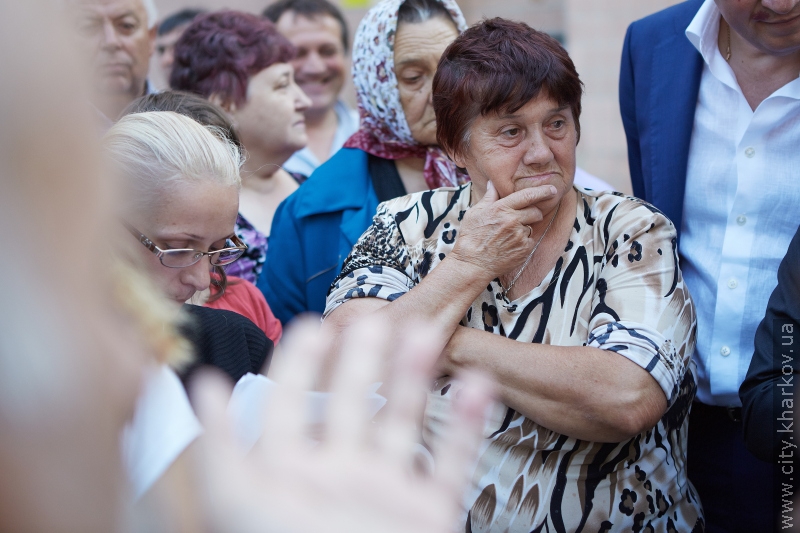 Геннадій Кернес провів зустріч з мешканцями будинків по проспекту Гагаріна