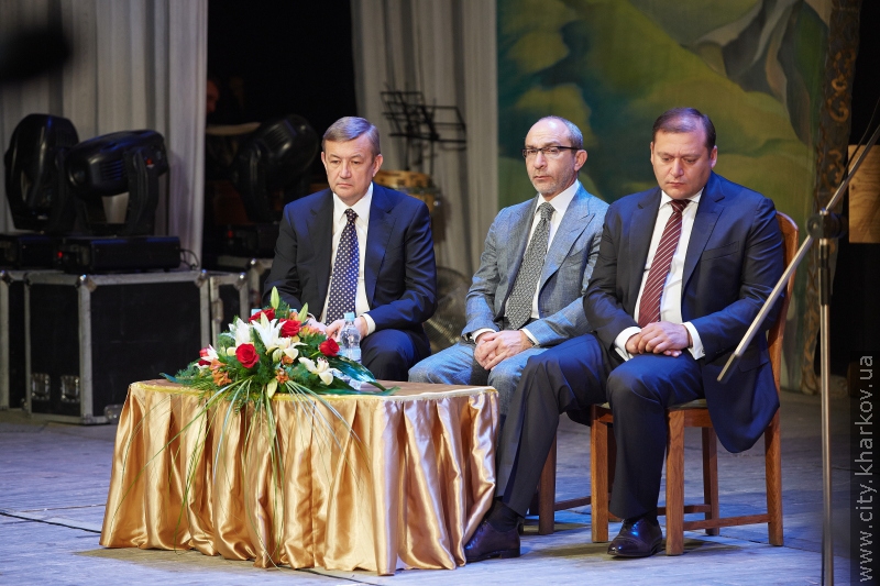 Митрополит Володимир нагородив Геннадія Кернеса орденом Андрія Первозванного
