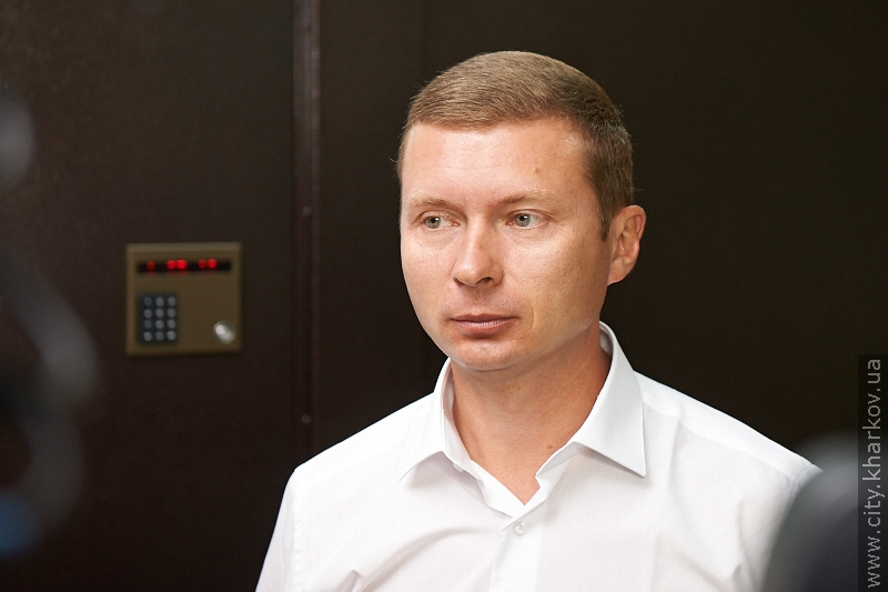 Наступного року в Харкові почнуть встановлювати «розумні під'їзди»