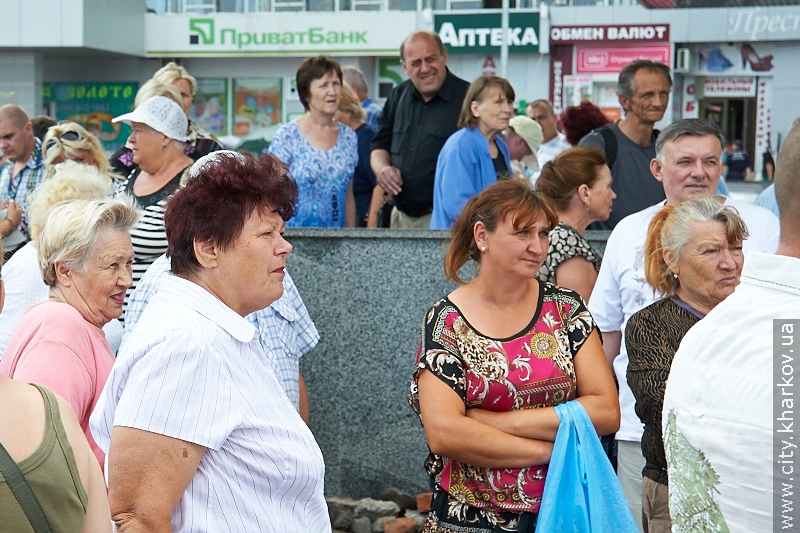 Біля Центрального ринку міліціонери влаштували побори з торговців