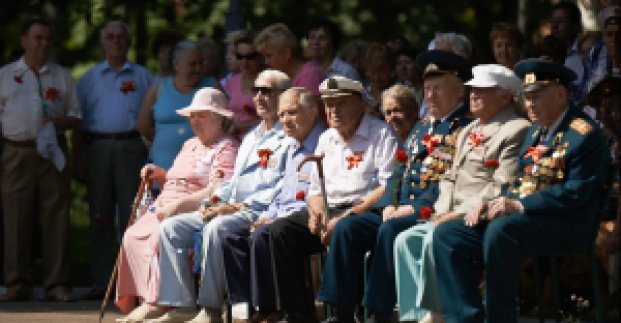 Естафету пам'яті «Слава переможцям і відбудовникам» передали Комінтернівському району