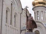 На Салтівці відкрили пам'ятник князю Володимиру