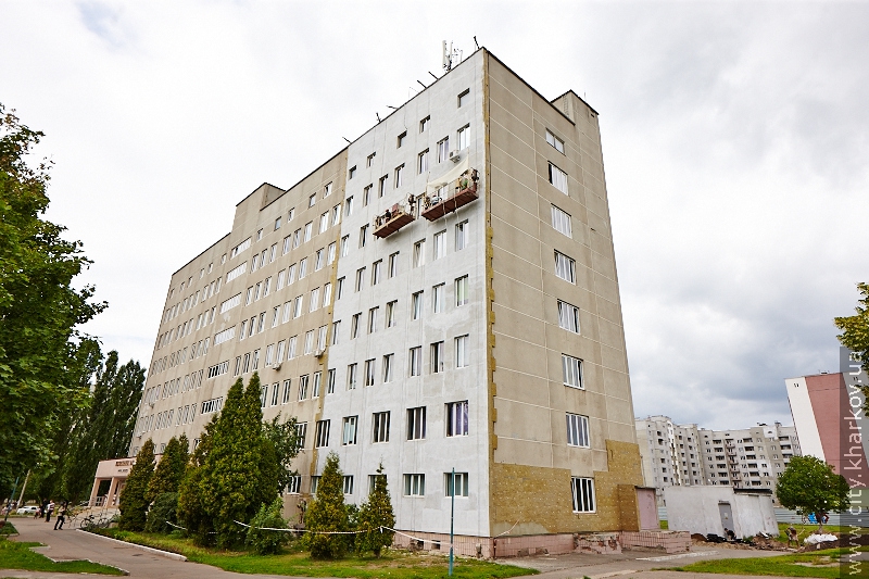 У лікувальних установах Харкова міняють вікна й утеплюють фасади