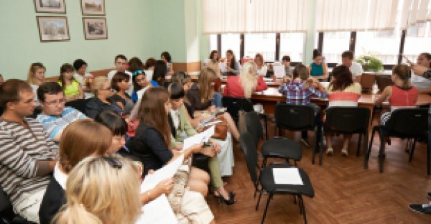Соціальні працівники Харкова допомагають 90 тисячам сімей