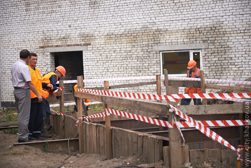 У Харкові підземні комунікації можуть замінювати без розриття землі
