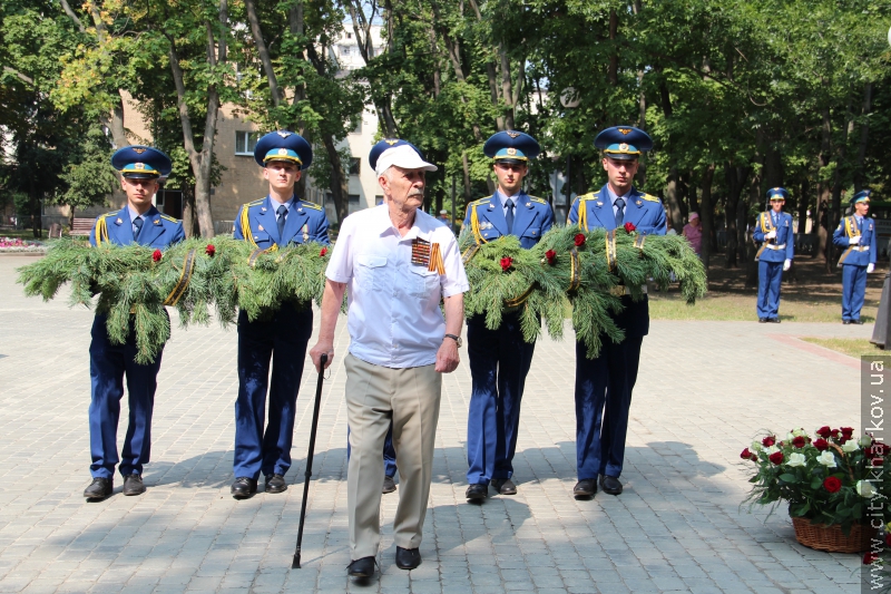 Ветерани Орджонікідзевського району прийняли естафету пам'яті