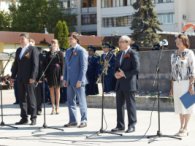 Біля пам'ятника Воїну-визволителю вшанували пам'ять полеглих