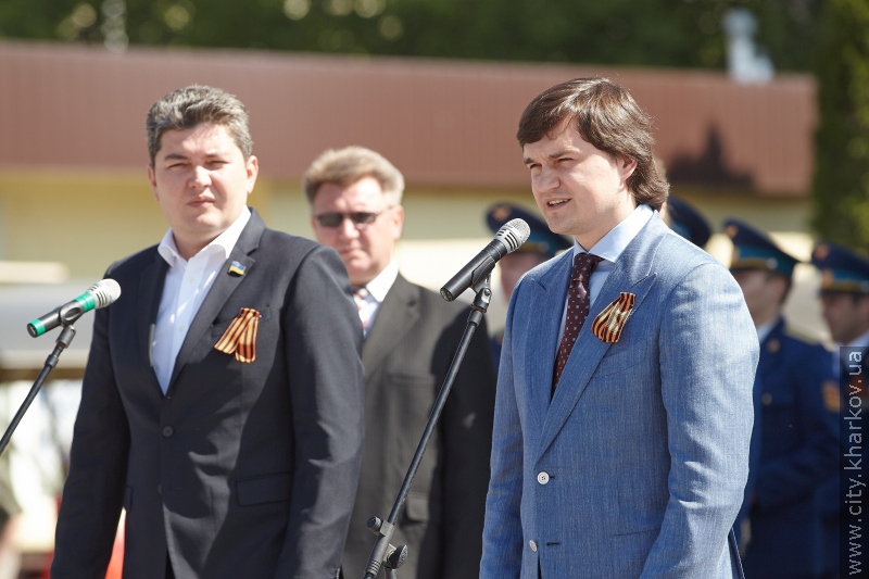 Біля пам'ятника Воїну-визволителю вшанували пам'ять полеглих