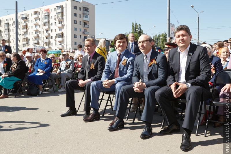Біля пам'ятника Воїну-визволителю вшанували пам'ять полеглих
