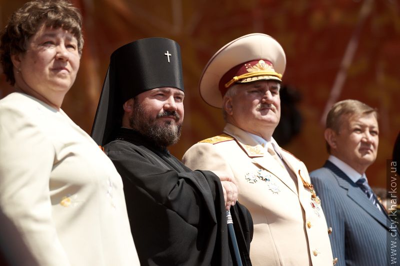 Харківський міський голова Геннадій Кернес привітав ветеранів з Днем Перемоги на площі Свободи
