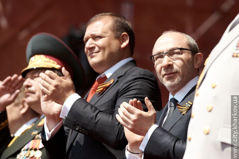 Харківський міський голова Геннадій Кернес привітав ветеранів з Днем Перемоги на площі Свободи