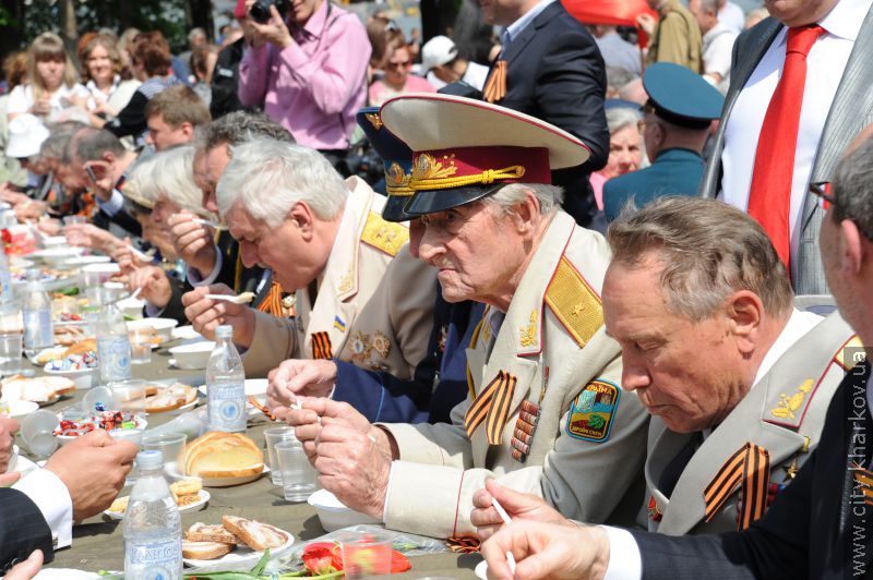 «Вы отвоевали для нас 66 лет мирного неба»