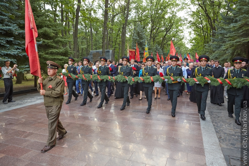 На Меморіалі Слави вшанували пам'ять полеглих героїв війни