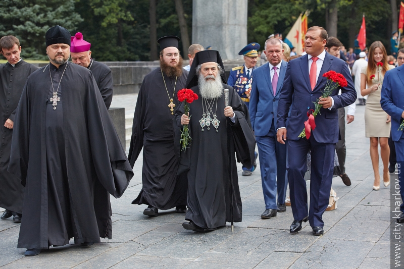 На Меморіалі Слави вшанували пам'ять полеглих героїв війни