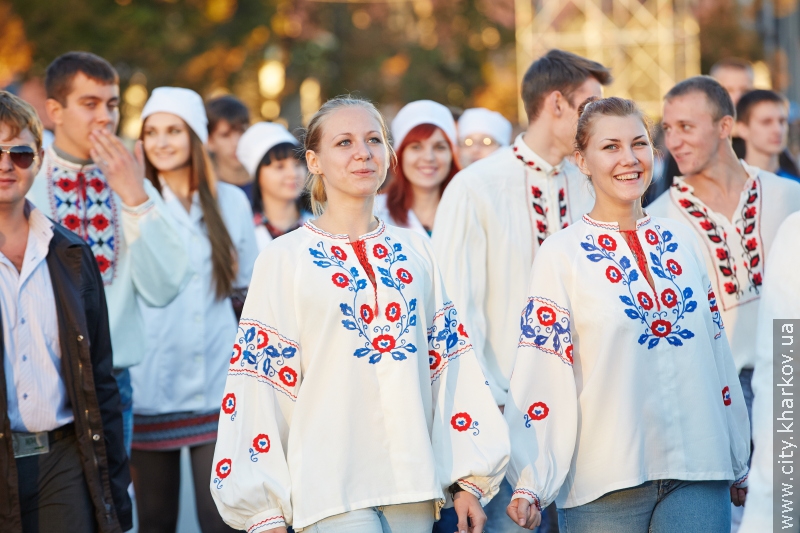 На площі Свободи відбувся парад харківських вишів