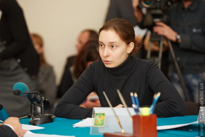 Геннадій Кернес проводить особистий прийом у юракадемії