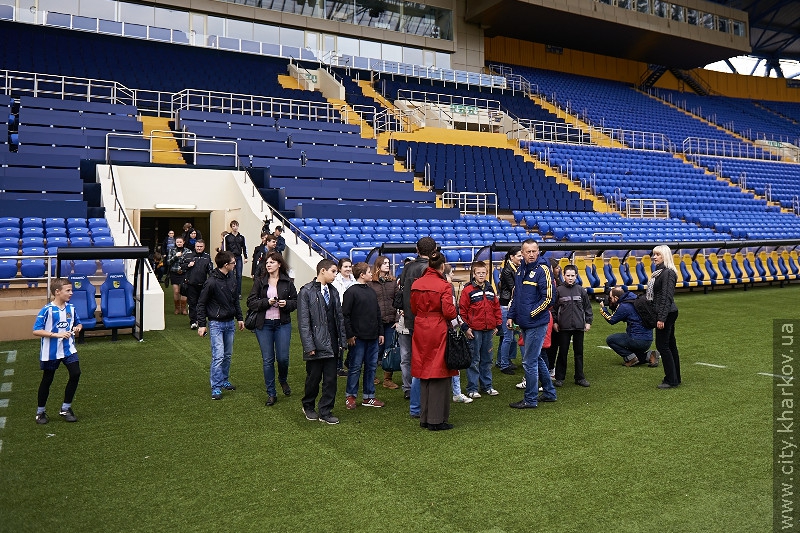 Вихованці гімназії імені Короленка відвідали «Металіст»