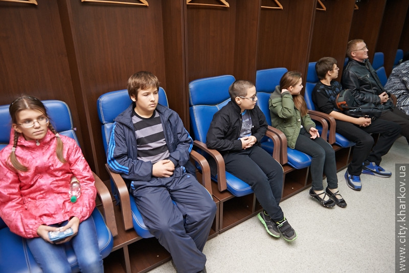 Вихованці гімназії імені Короленка відвідали «Металіст»